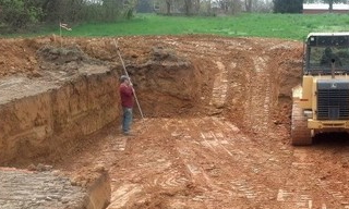 Выкопать котлован под фундамент в Твери - от 2625 руб. | 2Землекопа-Твр